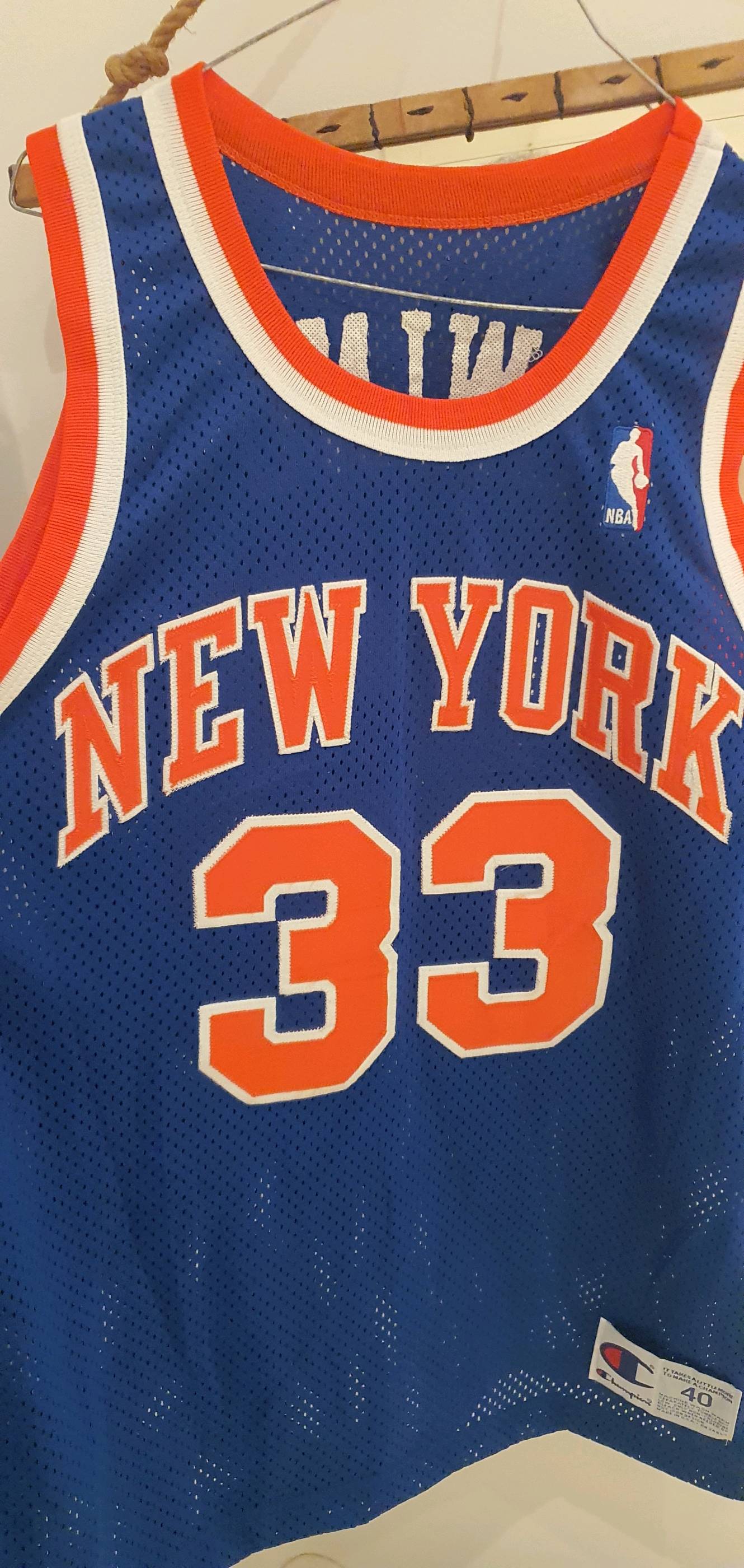 PATRICK EWING NEW YORK KNICKS NY NBA BLUE BLACK STRIPES Champion Jersey 40  M