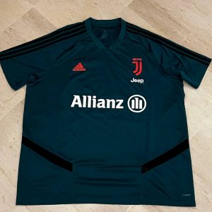 2019-20 juventus training Shirt Excellent condition