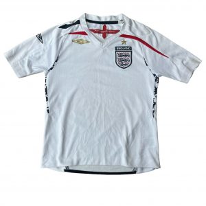 2007 09 England home football shirt  - Kids 6/7 years