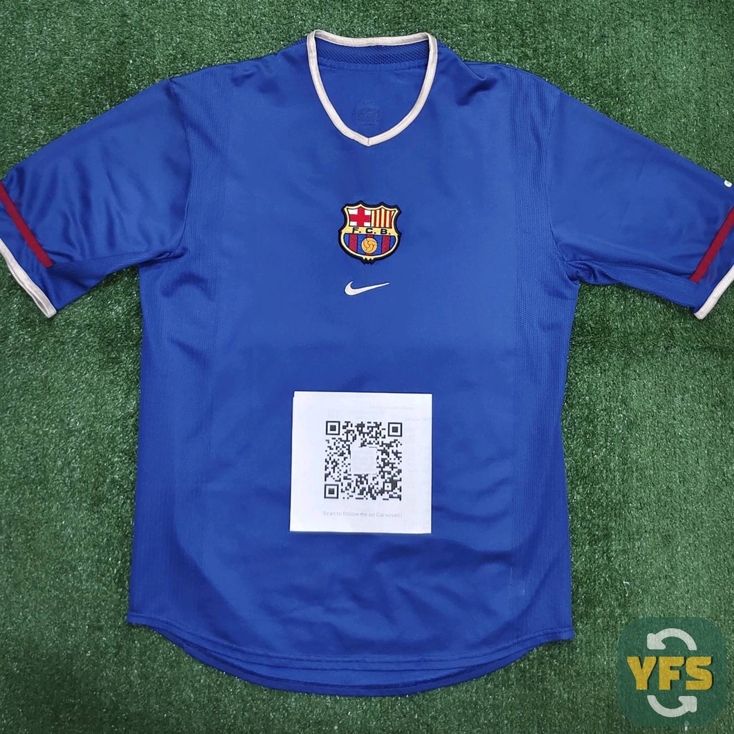 FC Barcelona 2001-2002 Third Store Version Nike - YourFootballShirt - Photo 1