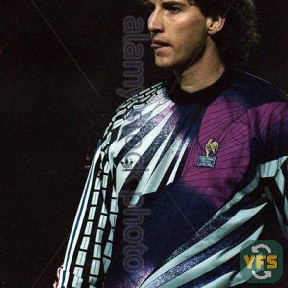 France Issued Adidas - YourFootballShirt - Photo 1