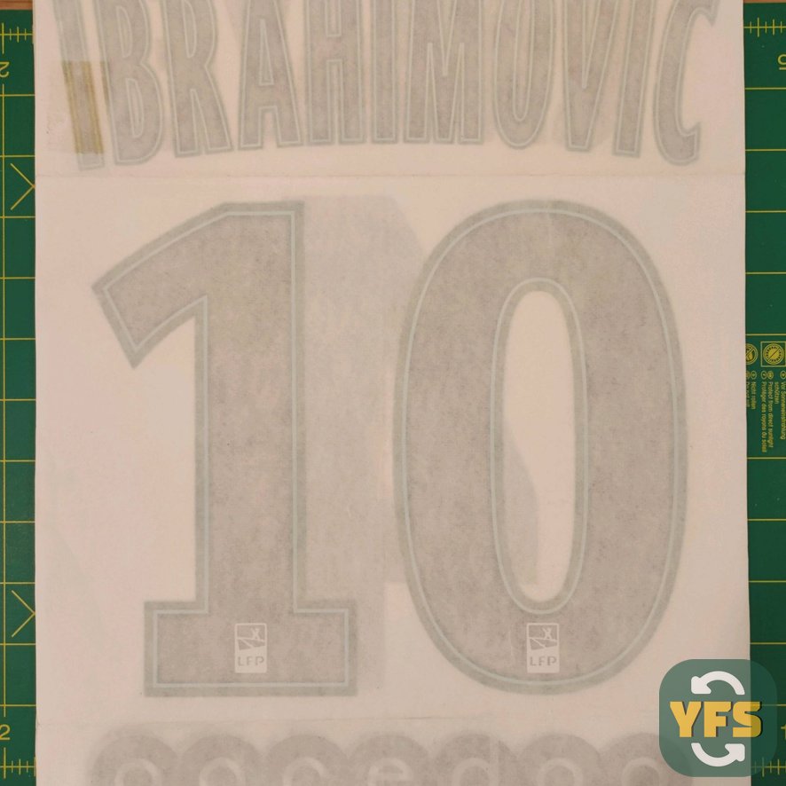 Official PSG nameset 2014/15 Ibrahimovic