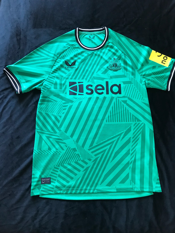 Newcastle United 2023/24 Authentic away shirt large