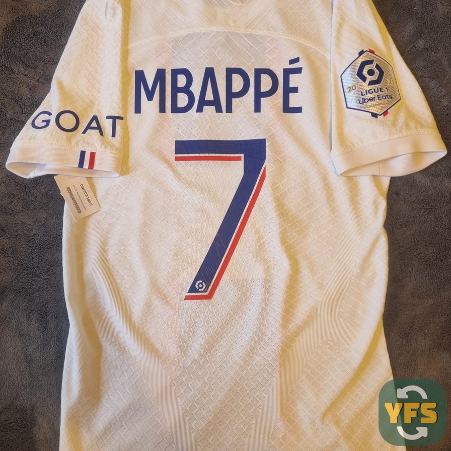maillot psg stock pro mbappe