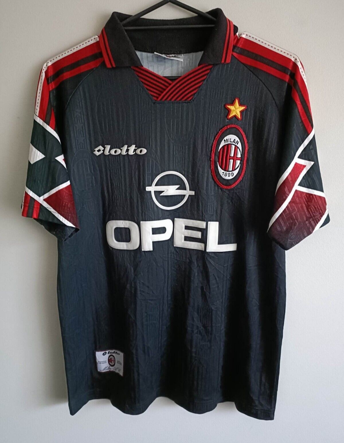 Very Rare AC Milan 1997/1998 Special Third - Medium