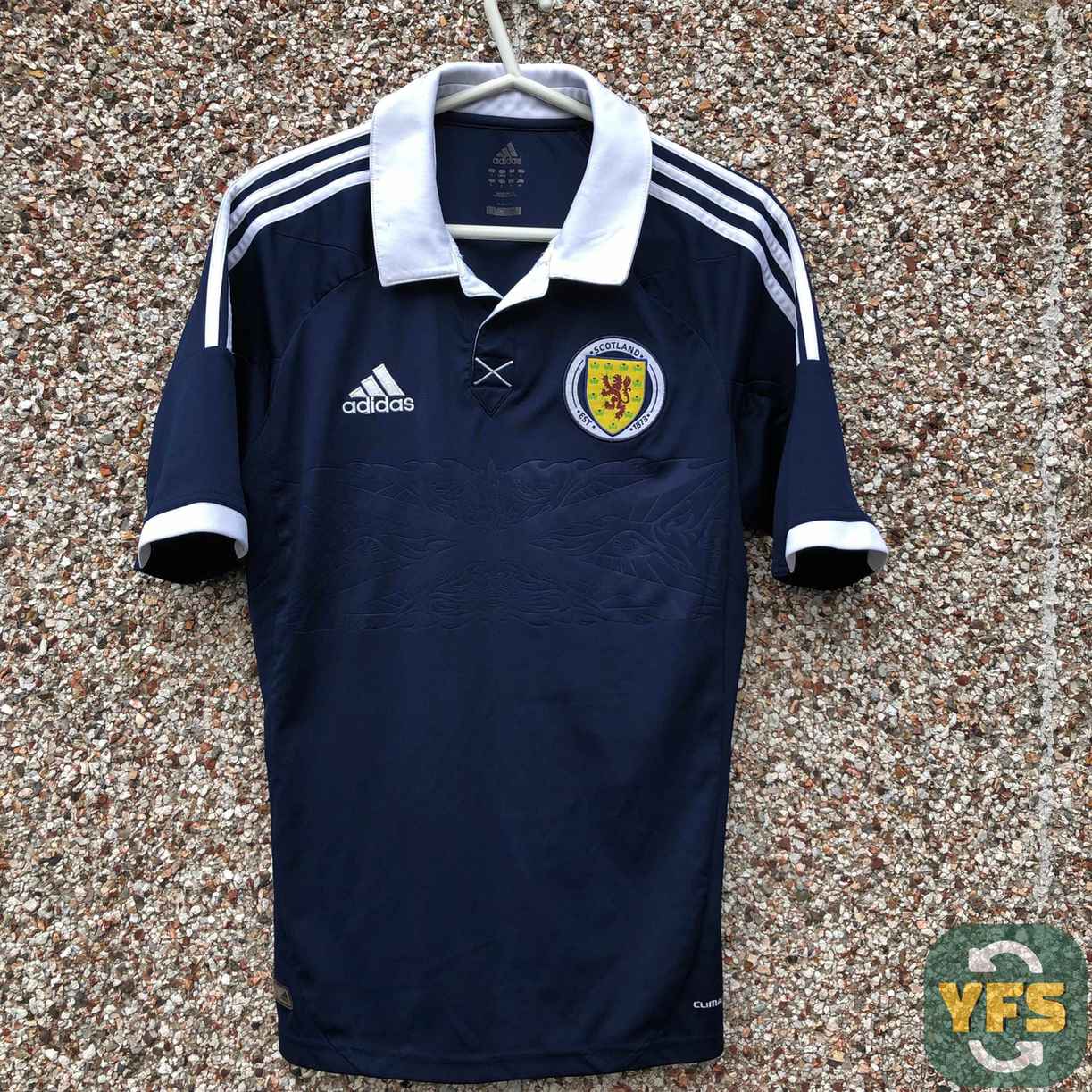 2011 13 SCOTLAND HOME FOOTBALL SHIRT Adidas (good) - S