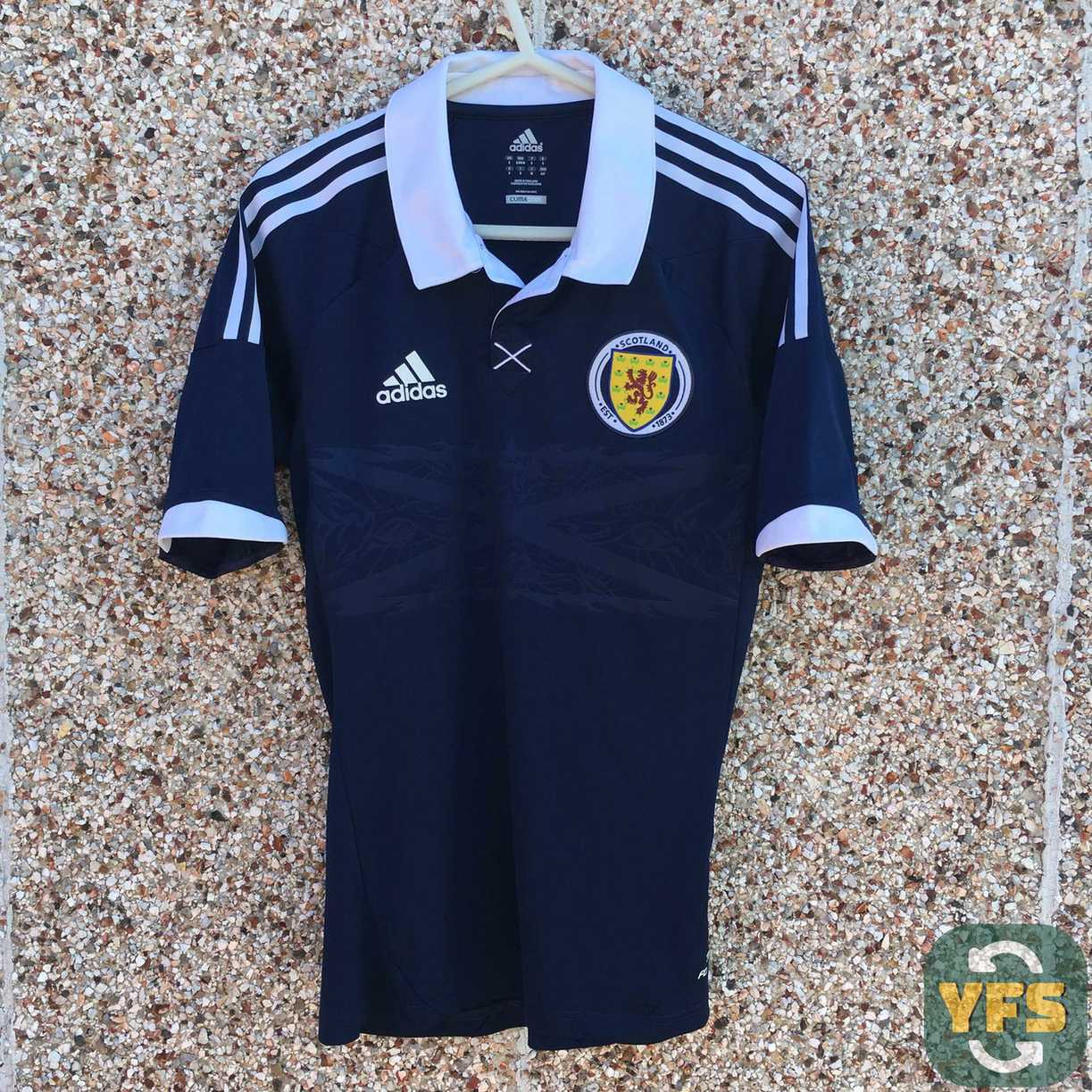 2011 13 SCOTLAND HOME FORMOTION FOOTBALL SHIRT - S