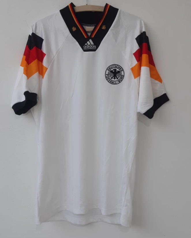 vintage 1992-94 Germany home Shirt size large mint condition