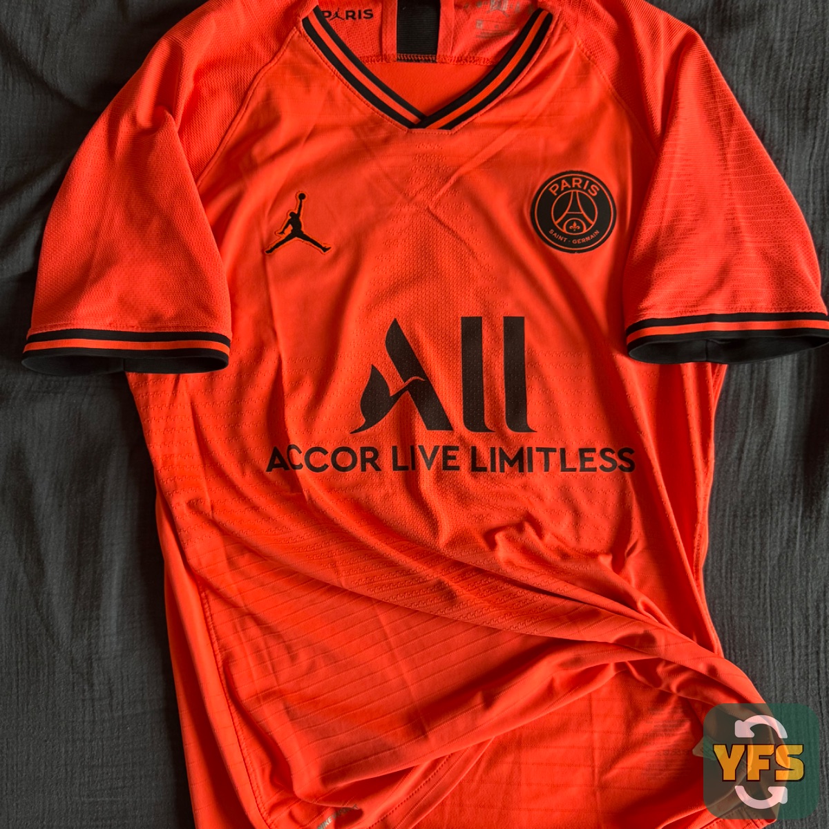 Maillot stock pro PSG Mbappé