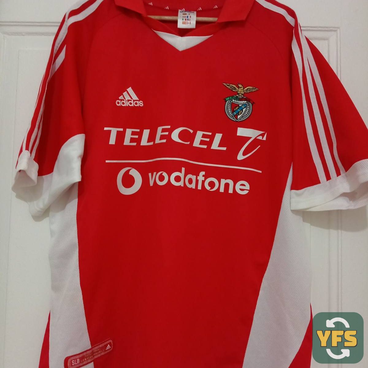 vintage football shirt Benfica Lisbon 2002