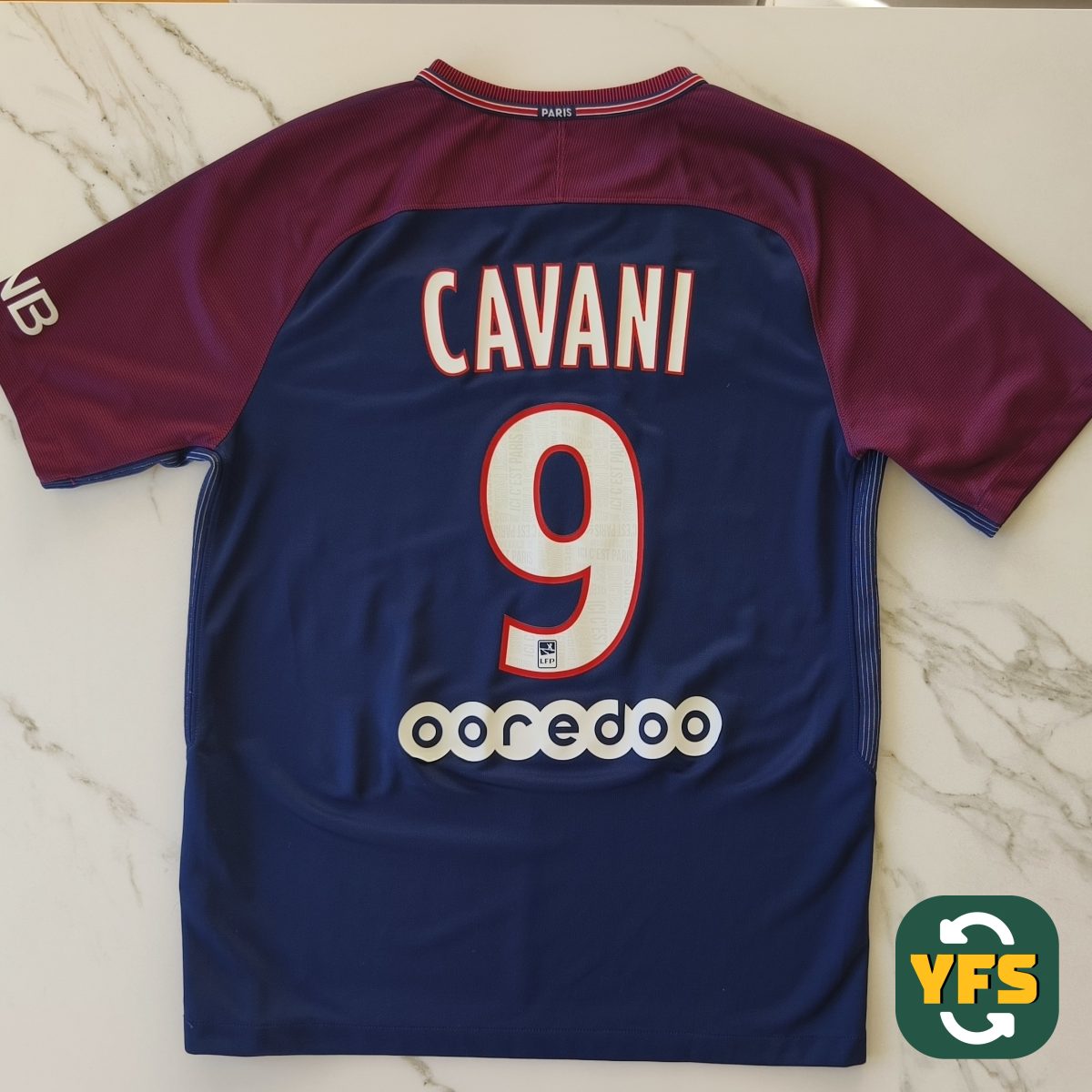 PSG 2017-2018 Home Store Version Nike - YourFootballShirt - Photo 1