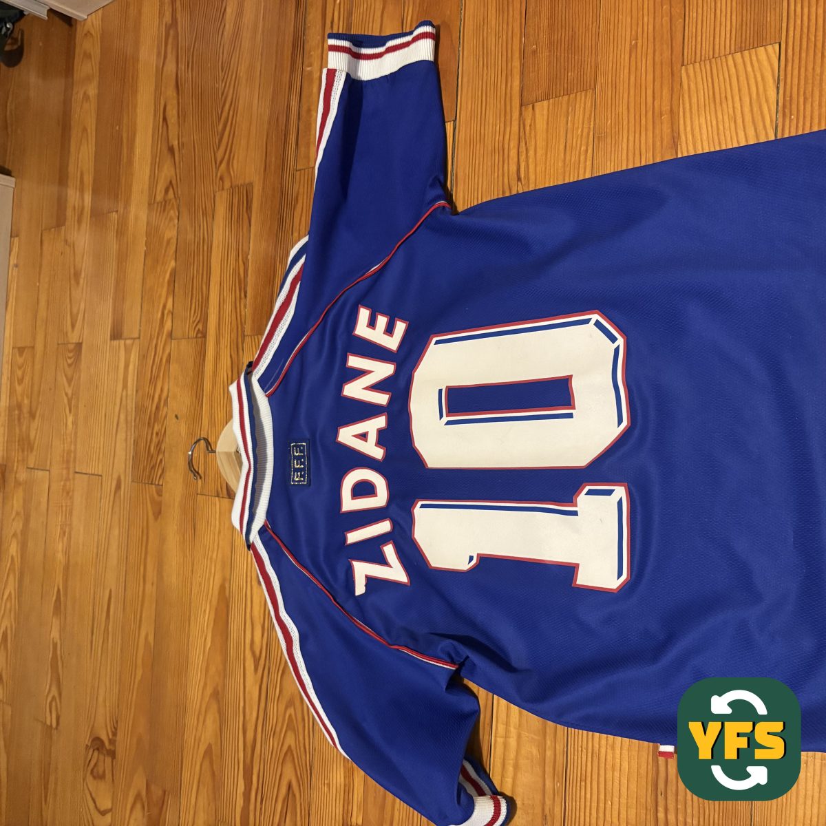 France 1998-1999 Home Store Version Adidas - YourFootballShirt - Photo 1