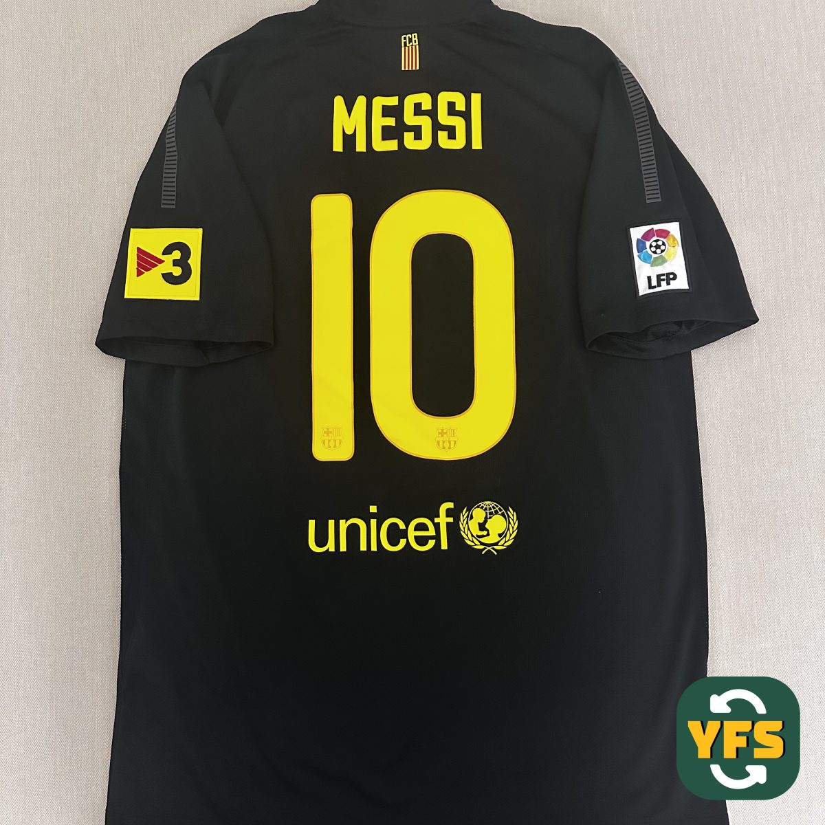 FC Barcelona 2011-2012 Away Store Version Nike Messi #10 - YourFootballShirt - Photo 1