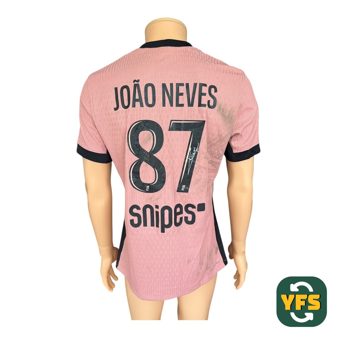 PSG 2024-2025 Fourth Match Worn Jordan Joao névés - YourFootballShirt - Photo 1