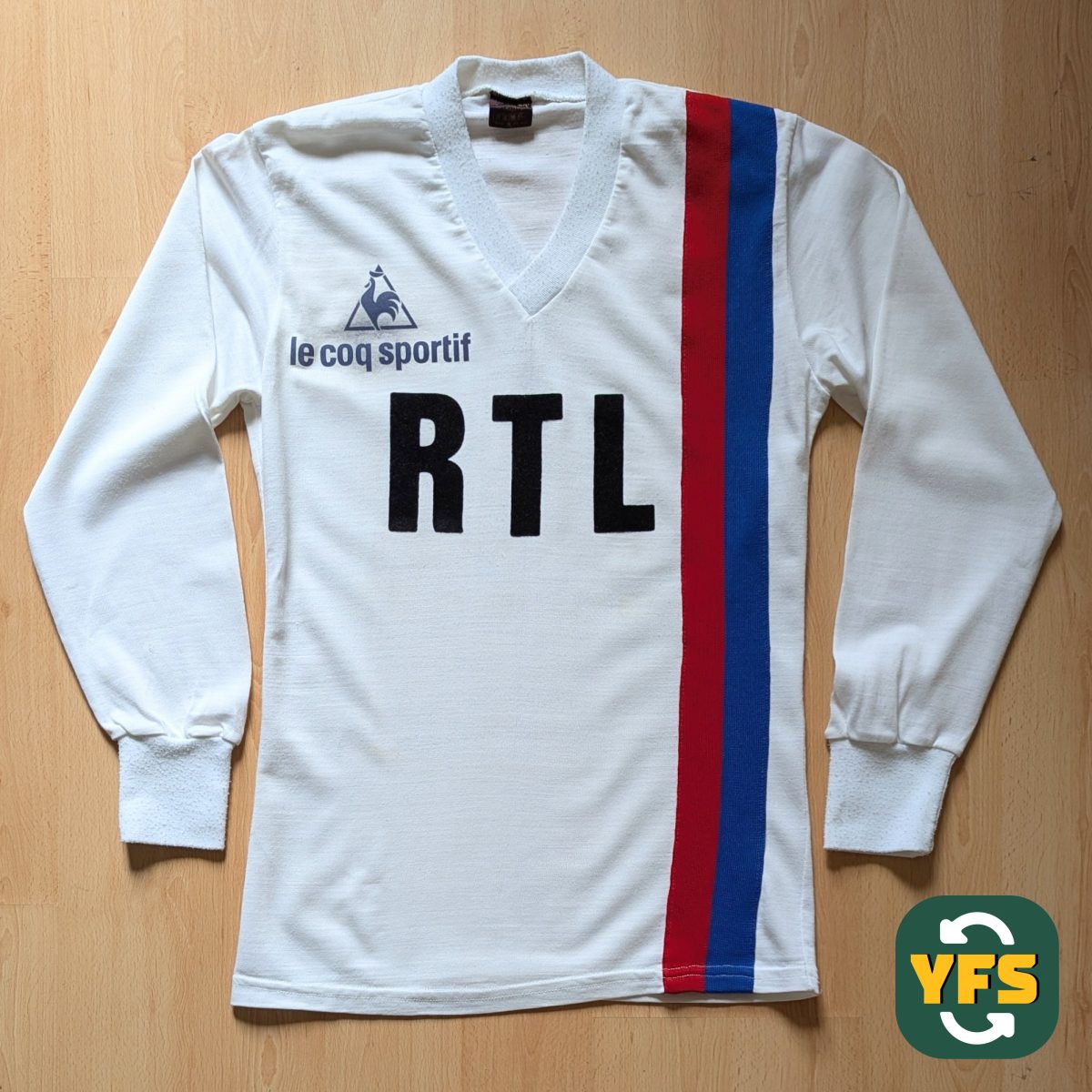 PSG 1978-1979 Away Le Coq Sportif - YourFootballShirt - Photo 1