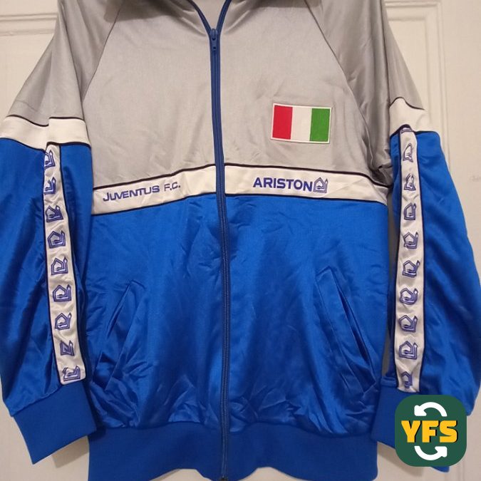 Juventus Turin 1982-1983 Special edition Datore - YourFootballShirt - Photo 1