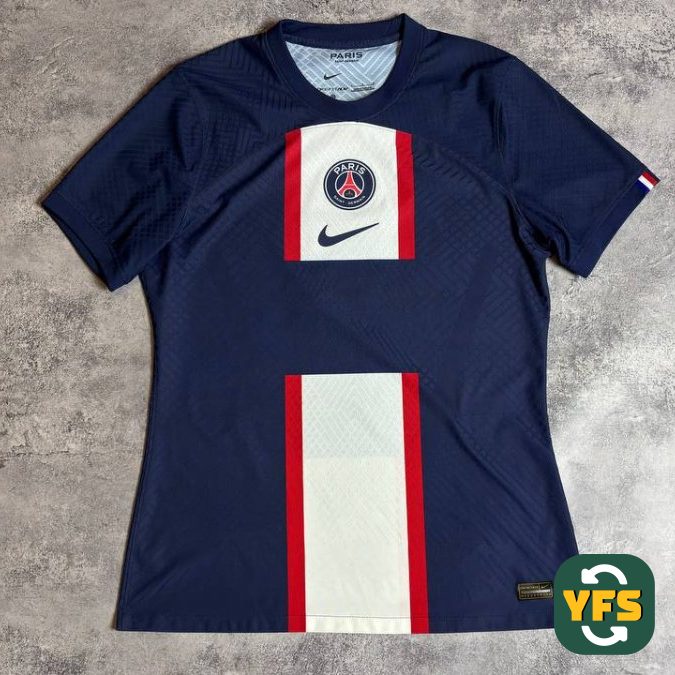 PSG 2022-2023 Home Issued Nike - YourFootballShirt - Photo 1