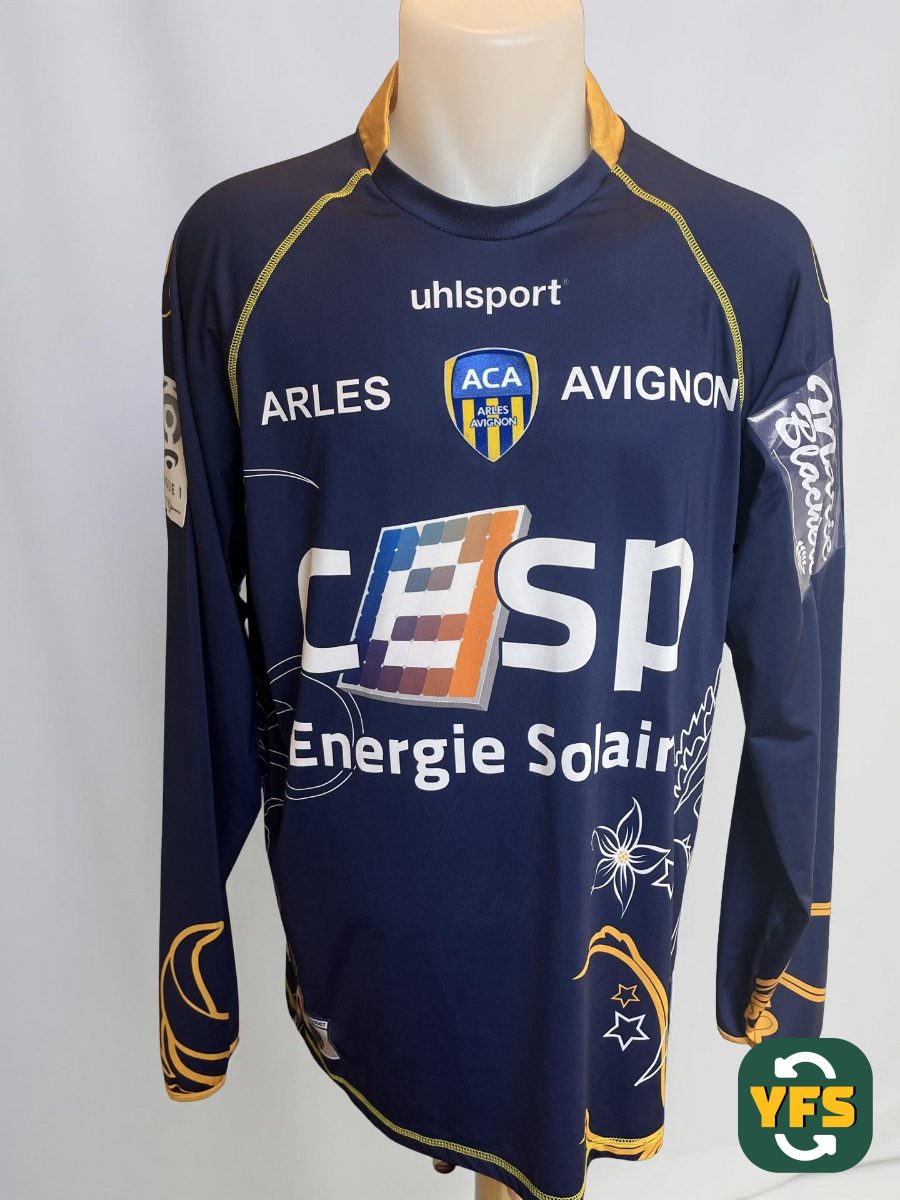 AC Arles-Avignon 2010-2011 Away Issued Uhlsport - YourFootballShirt - Photo 1