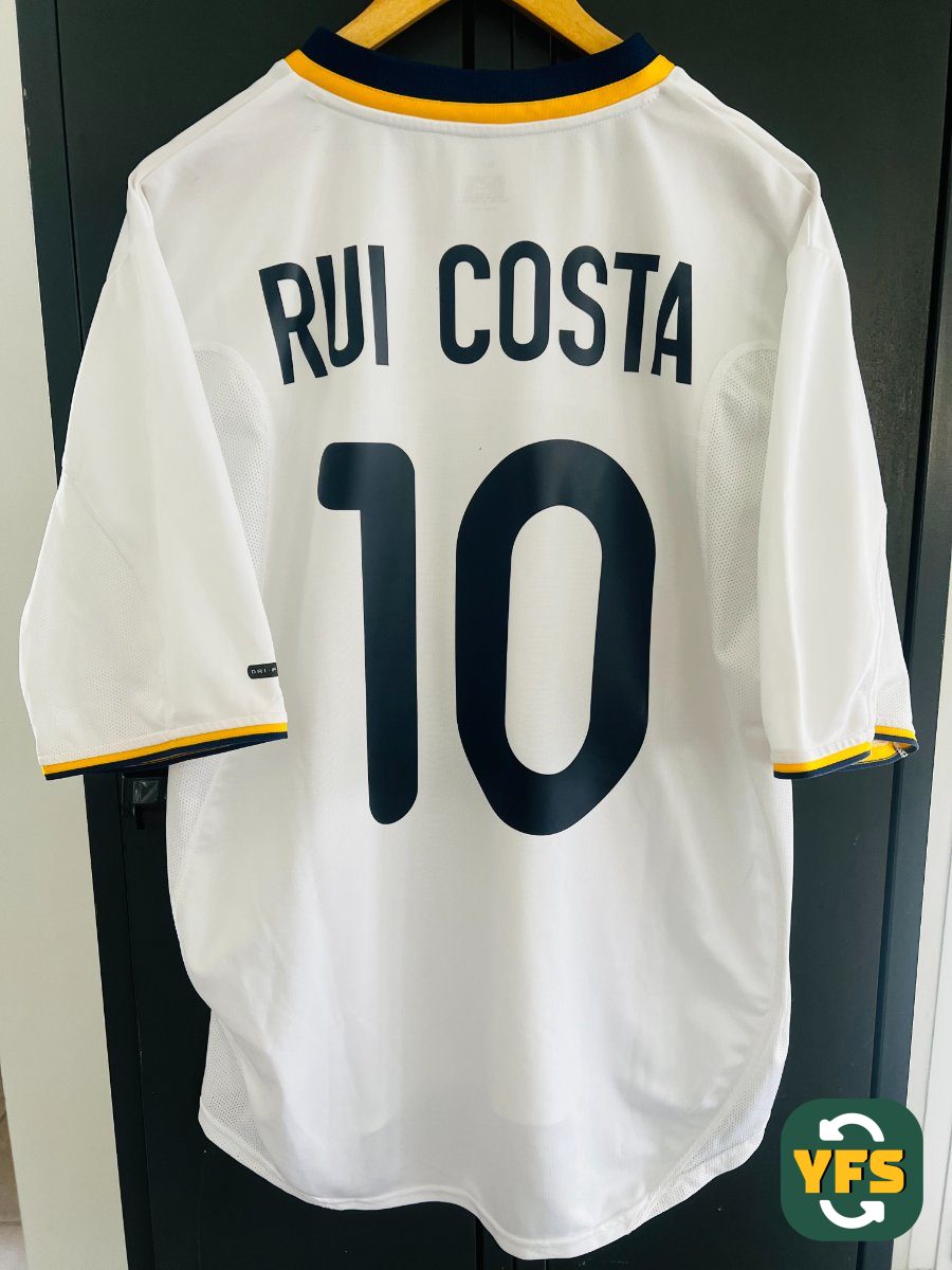 Portugal 2000-2001 RUI COSTA 10