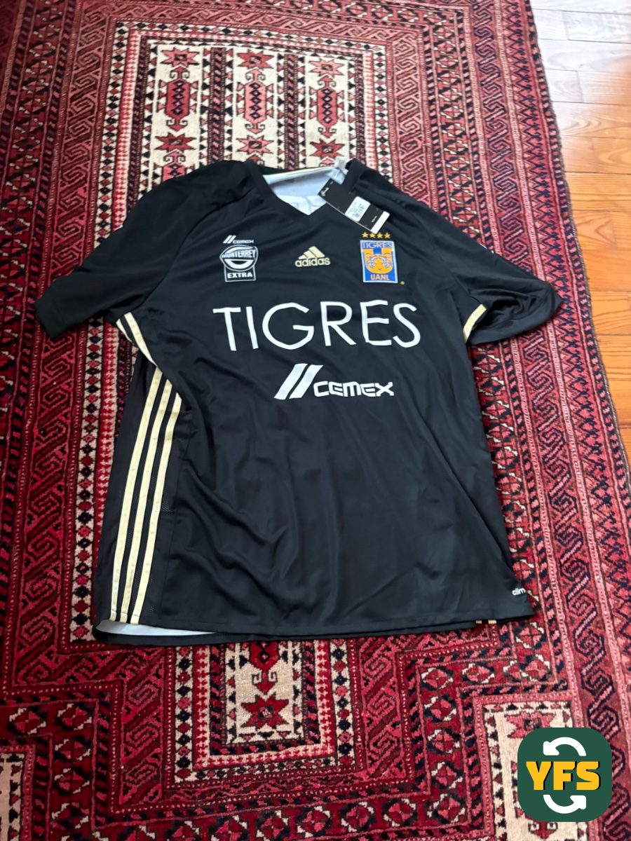 Tigres 2017-2018 Third Gignac #10