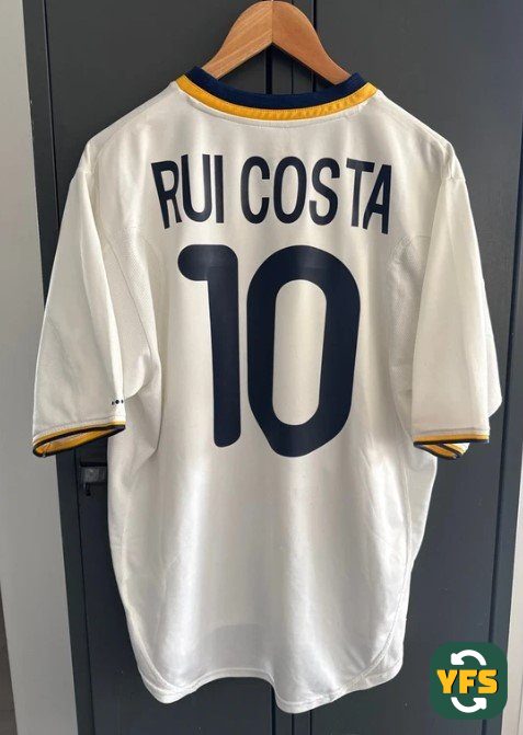Portugal 2000-2001 Away Pro Version Nike - YourFootballShirt - Photo 1