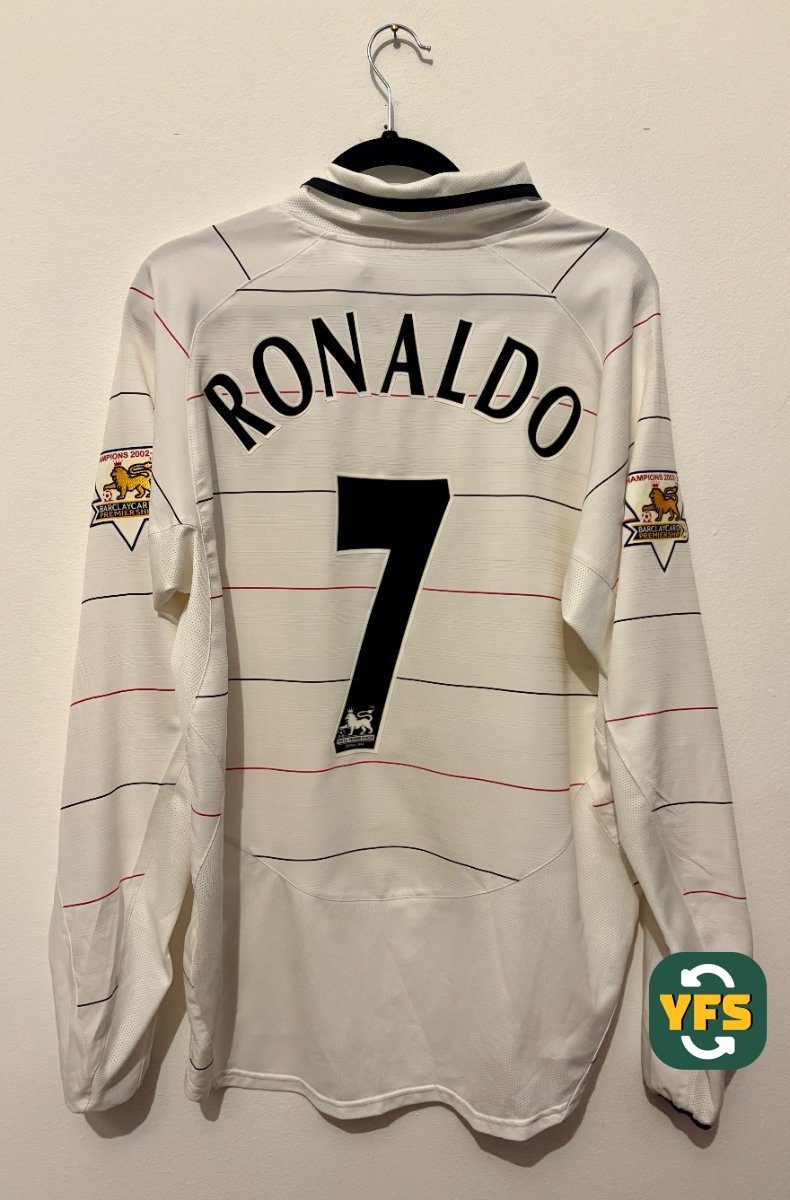 Manchester United 2003-2004 Third Store Version Nike - YourFootballShirt - Photo 1