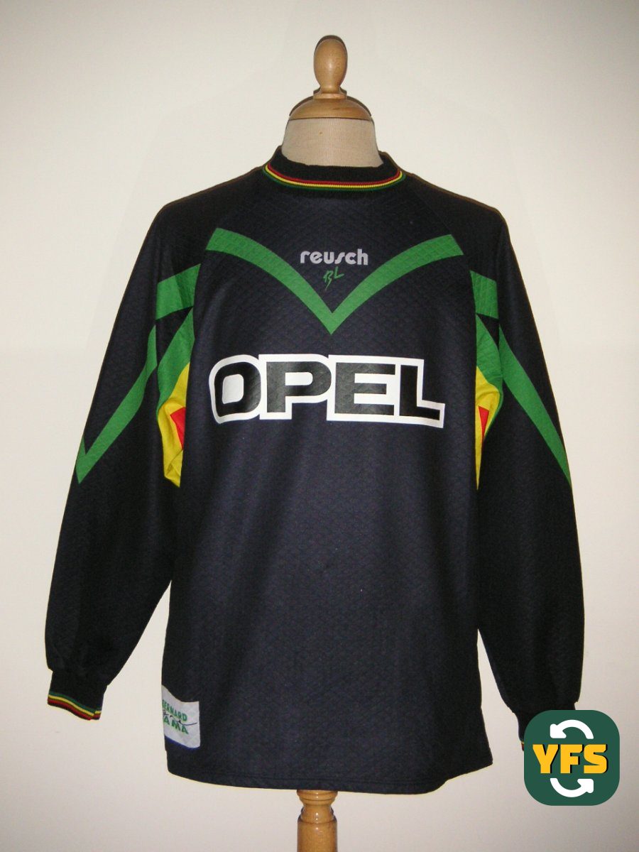 PSG 1995-1996 Home Issued Reusch - YourFootballShirt - Photo 1