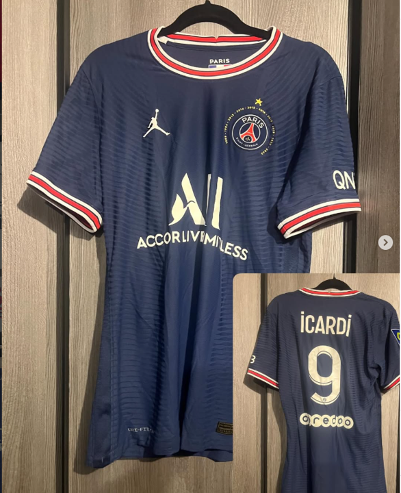 PSG 2021-2022 Home Jordan - YourFootballShirt - Photo 1