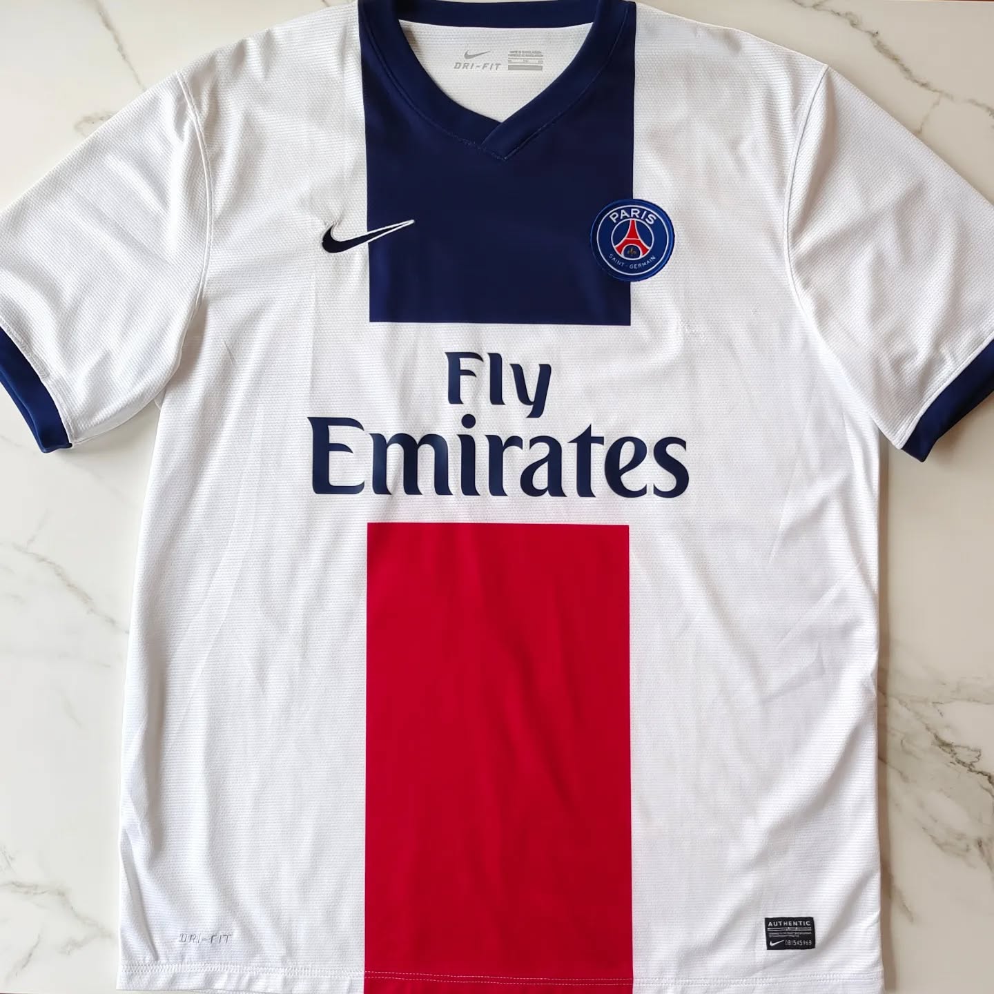 PSG 2013-2014 Away
