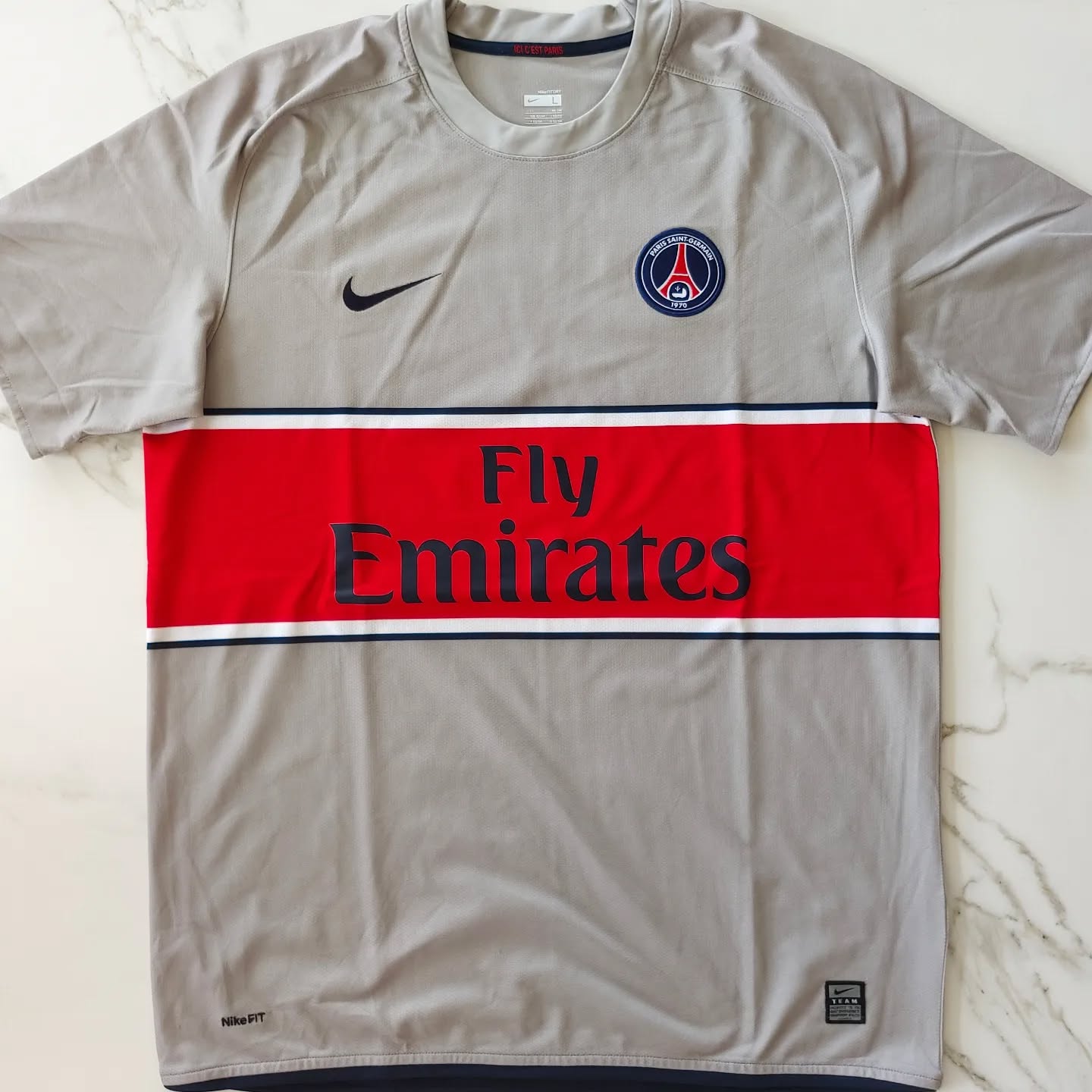 PSG 2008-2009 Away Store Version Nike - YourFootballShirt