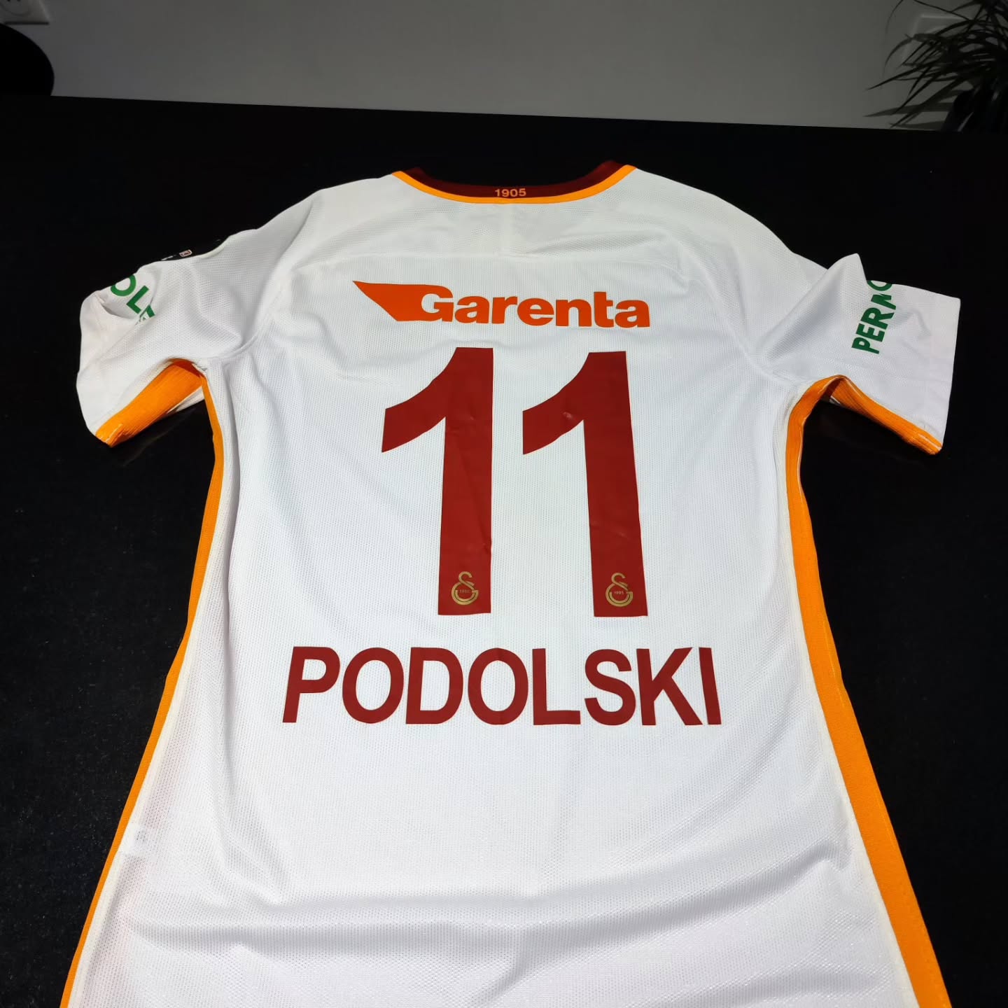 Galatasaray SK 2016-2017 Away Match Worn Nike - YourFootballShirt - Photo 1