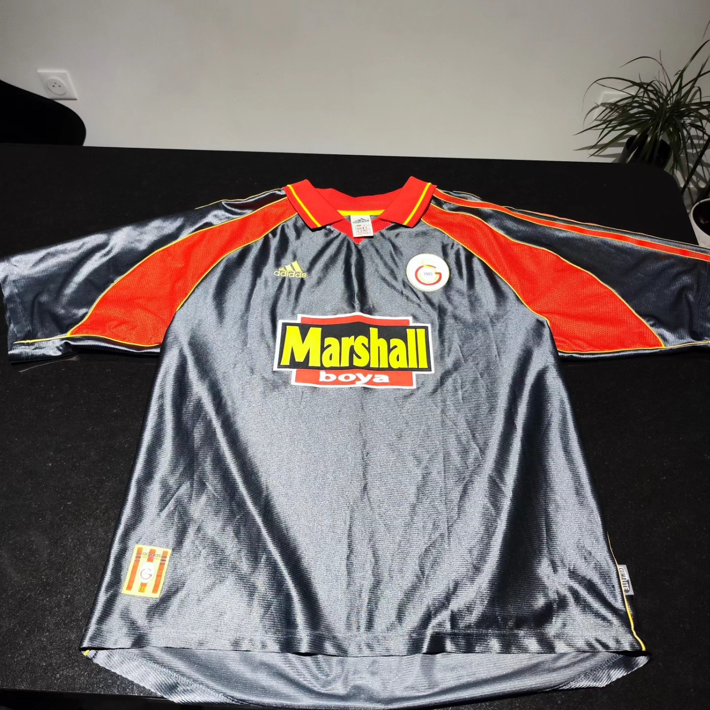Galatasaray SK 1999-2000 Third Store Version Adidas - YourFootballShirt - Photo 1