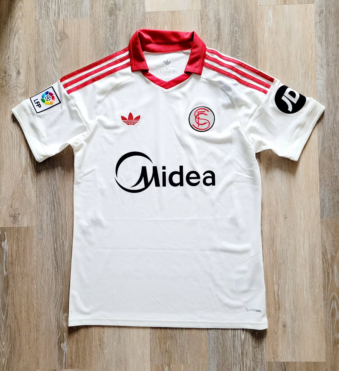 FC Séville 2025-2026 Special edition Store Version Adidas - YourFootballShirt