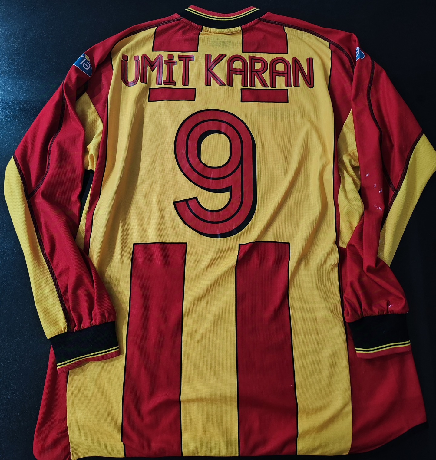 Galatasaray SK 2002-2003 Home Match Worn - YourFootballShirt - Photo 1