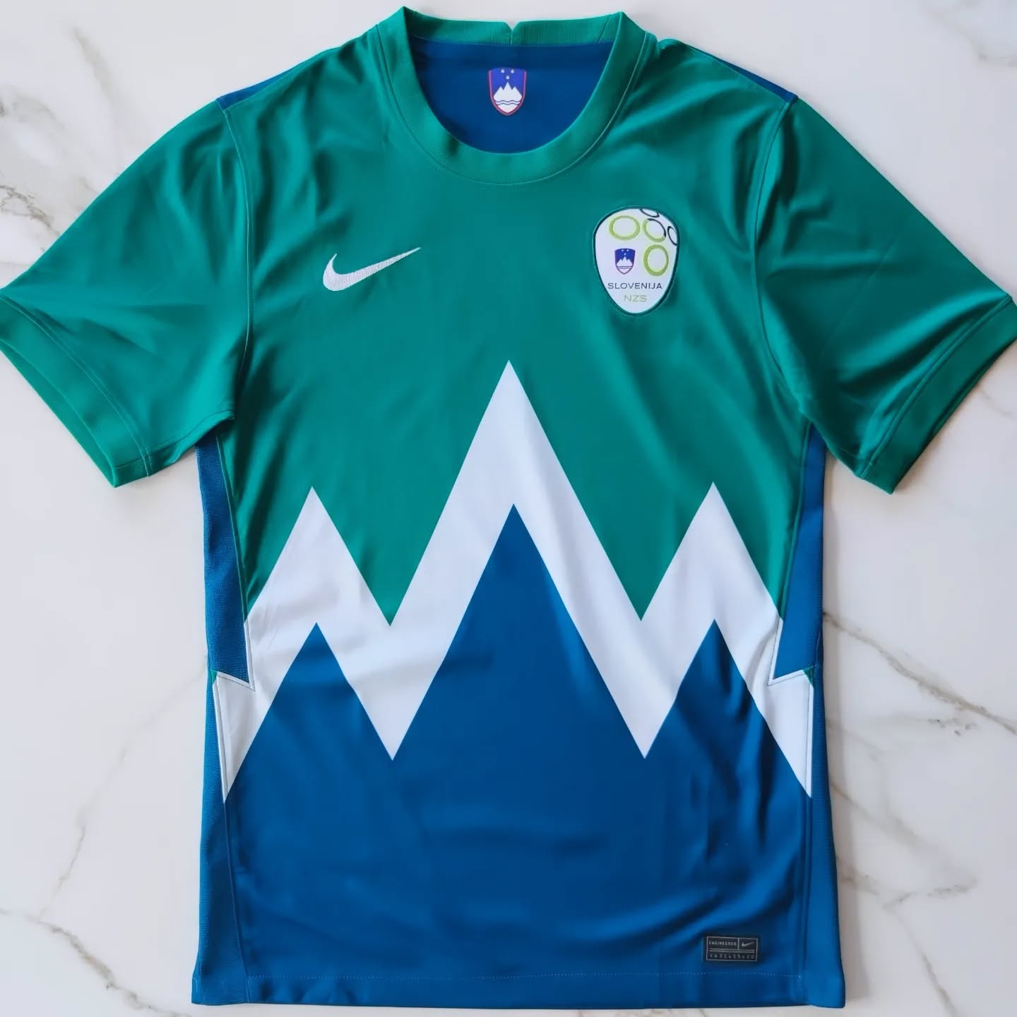 Slovenia 2020-2021 Away