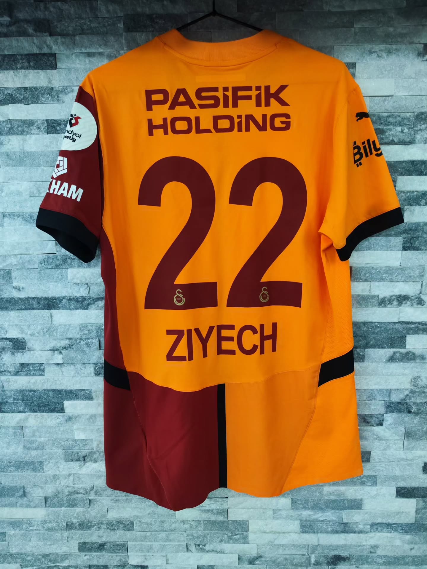 Galatasaray SK 2024-2025 Home Match Worn Puma - YourFootballShirt - Photo 1