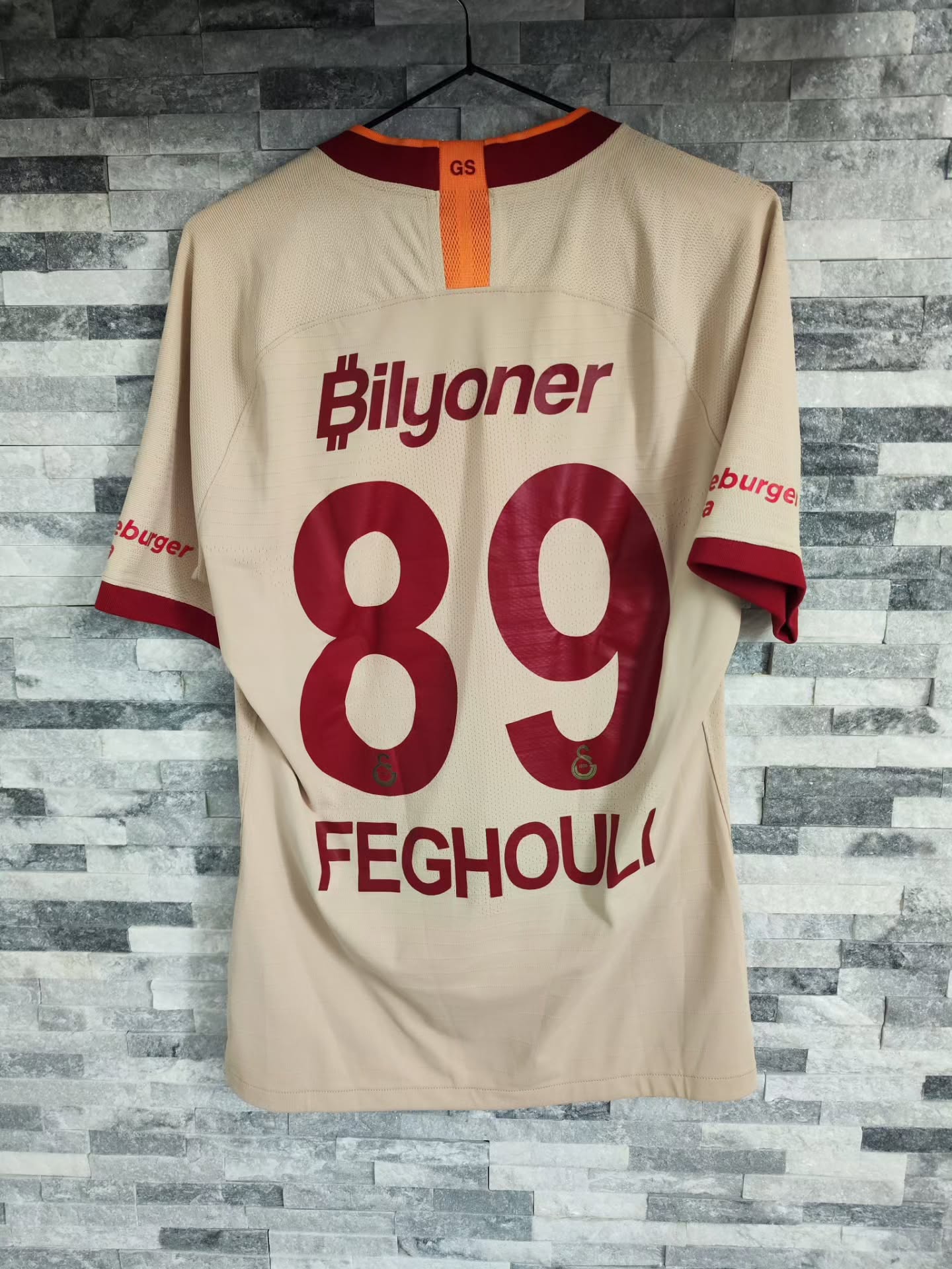 Galatasaray SK 2019-2020 Away Match Worn Nike - YourFootballShirt - Photo 1