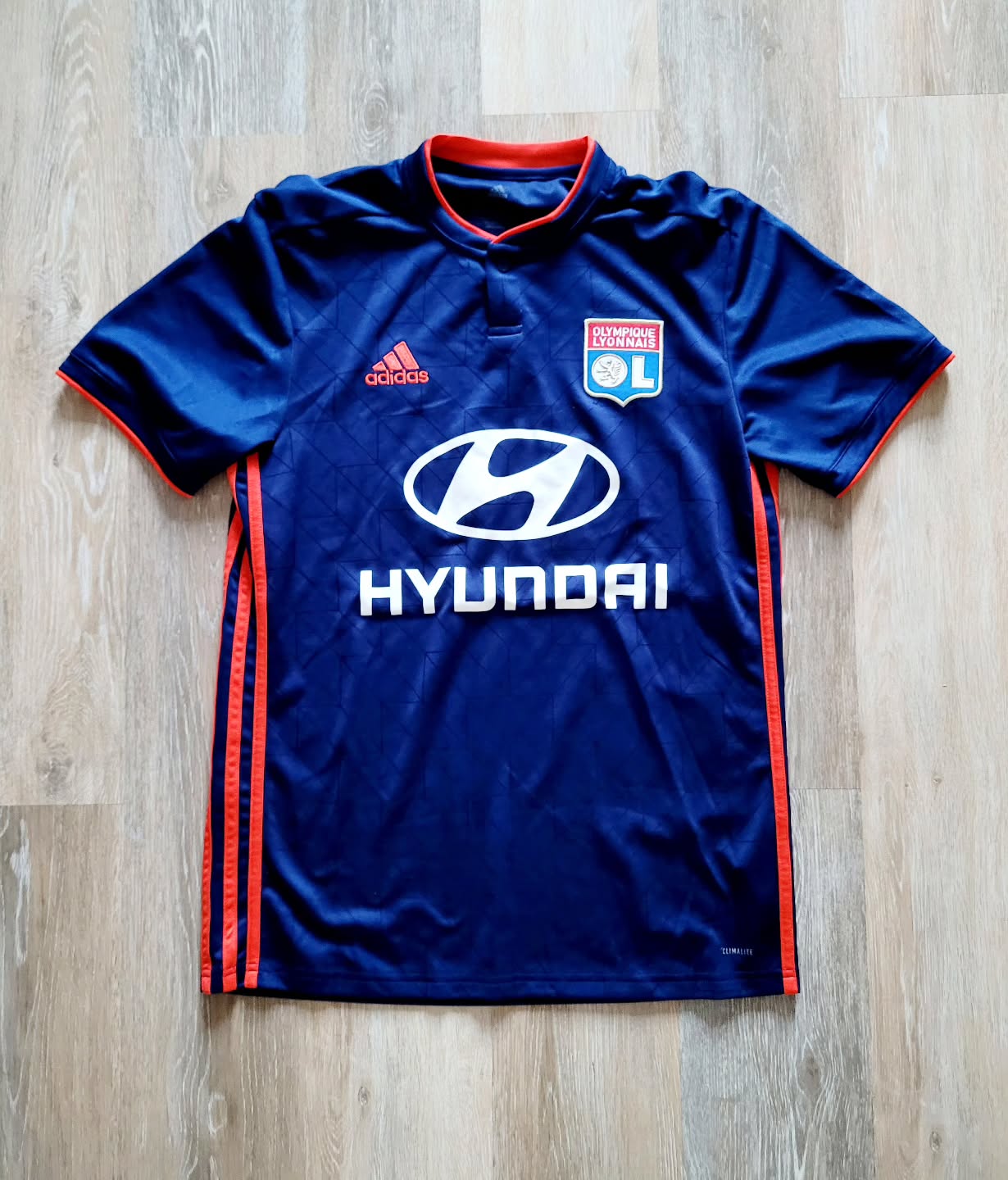 Olympique Lyonnais 2018-2019 Away