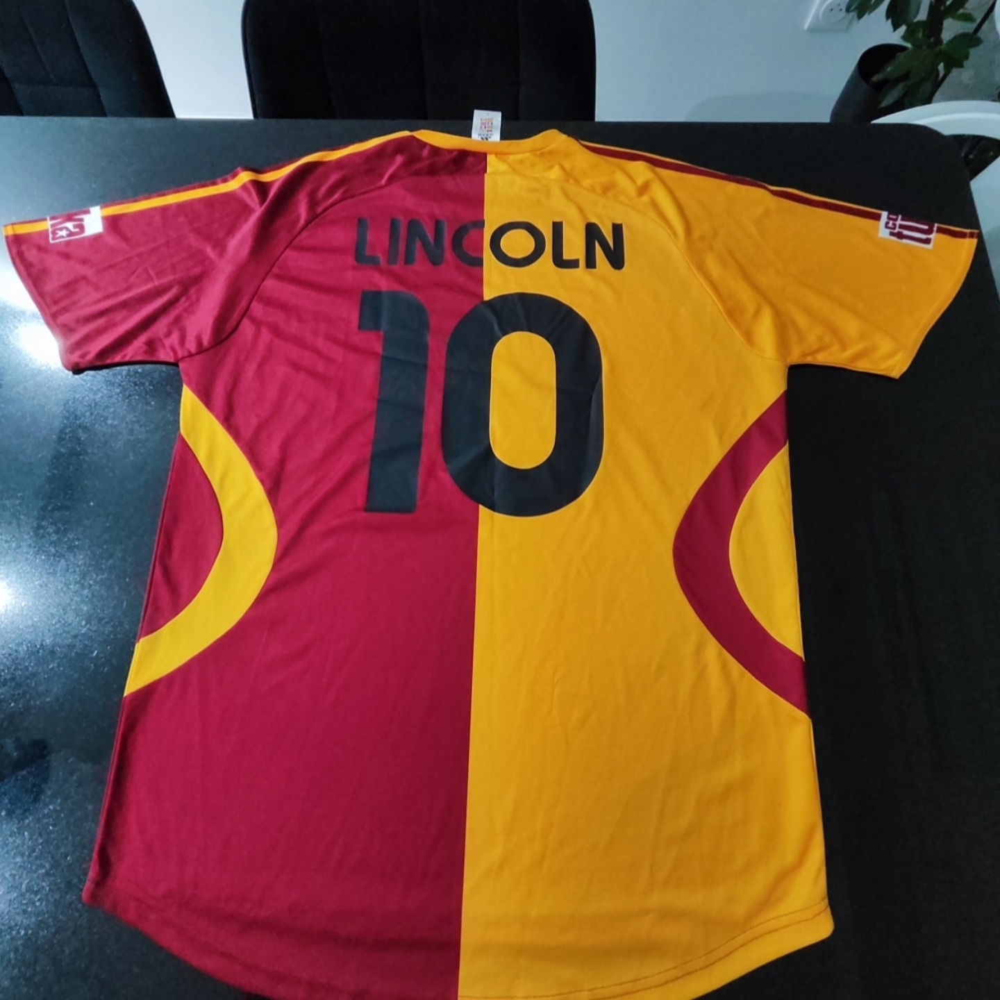 Galatasaray SK 2007-2008 Home Store Version Adidas - YourFootballShirt - Photo 1