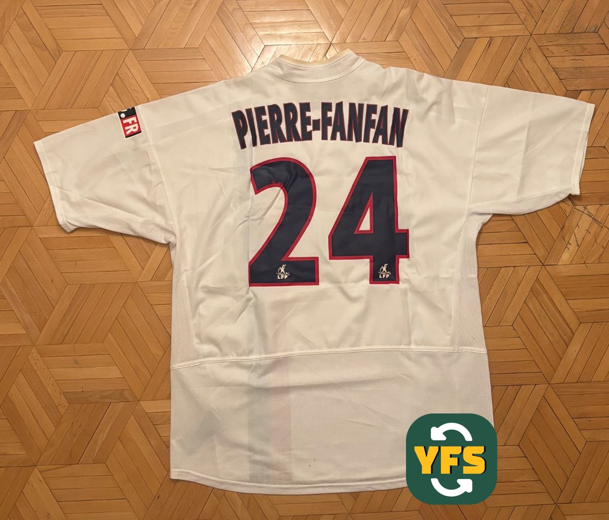 PSG 2003-2004 Away Match Worn Nike - YourFootballShirt - Photo 1