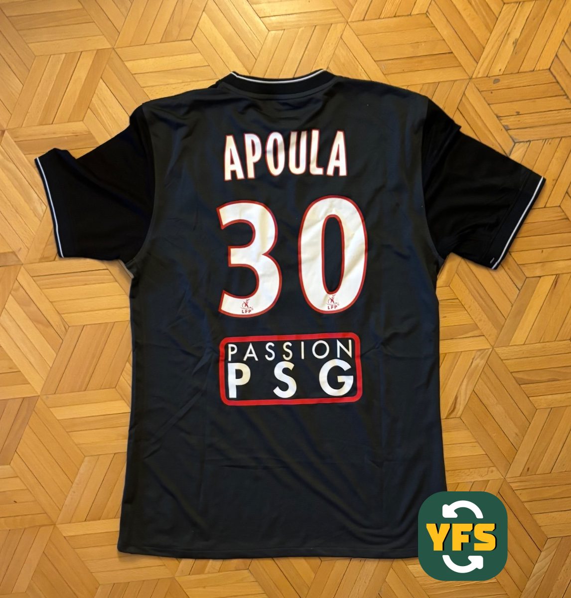 PSG 2009-2010 Goalkeeper Issued Nike - YourFootballShirt - Photo 1