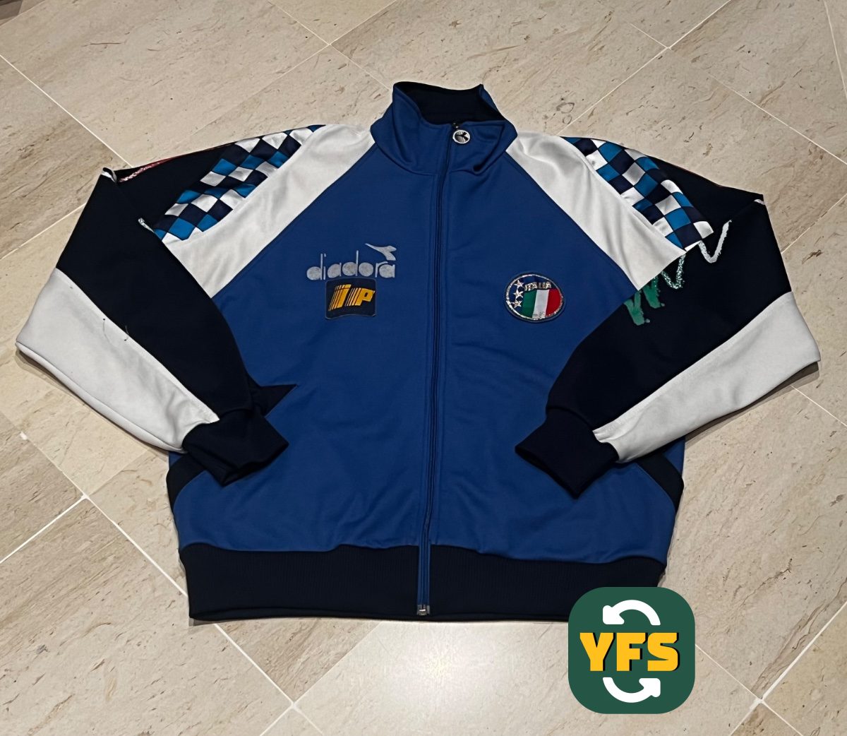 Italy 1990-1991 Training Issued Diadora - YourFootballShirt - Photo 1