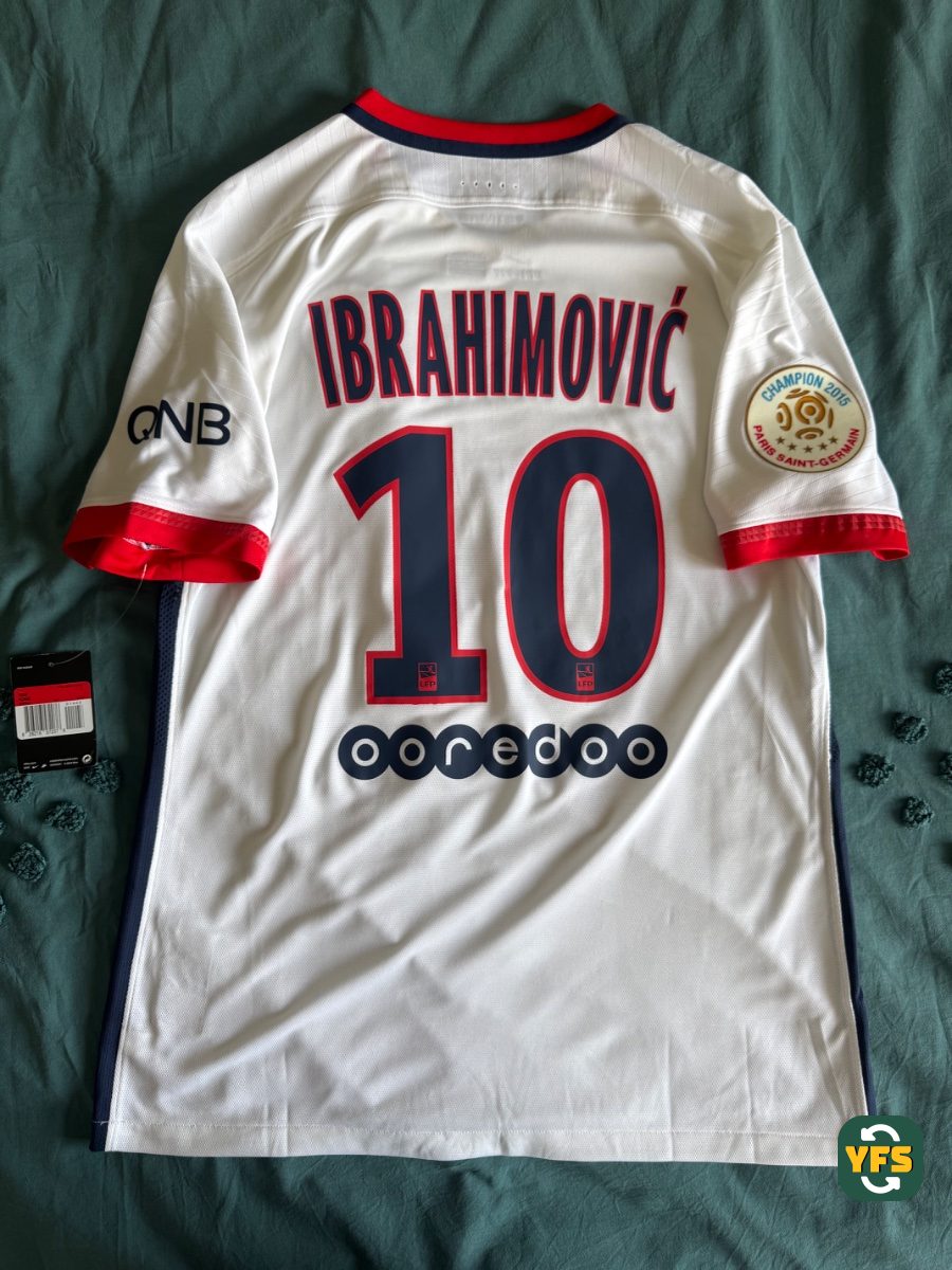 PSG 2015-2016 Away Issued Nike - YourFootballShirt - Photo 1