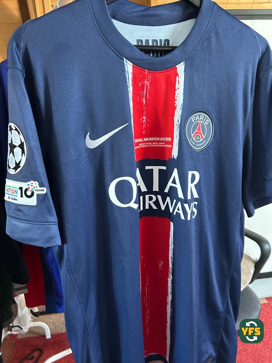 PSG 2024-2025 Home Store Version Nike - YourFootballShirt - Photo 1