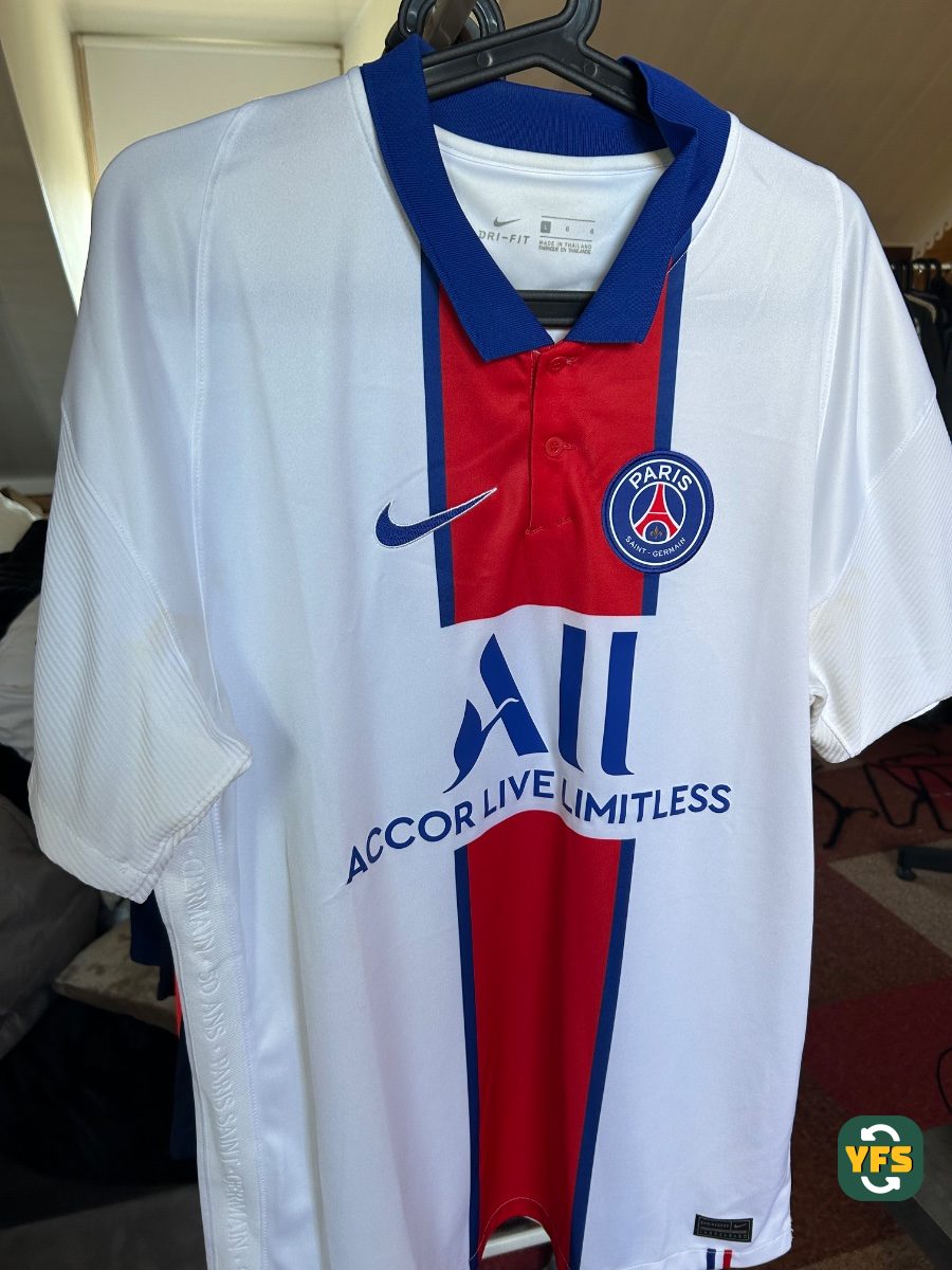 PSG 2020-2021 Away Store Version Nike - YourFootballShirt - Photo 1