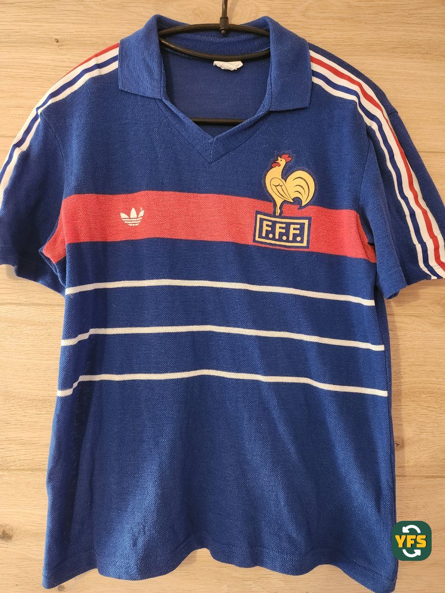 France 1984-1985 Home Store Version Adidas original - YourFootballShirt - Photo 1