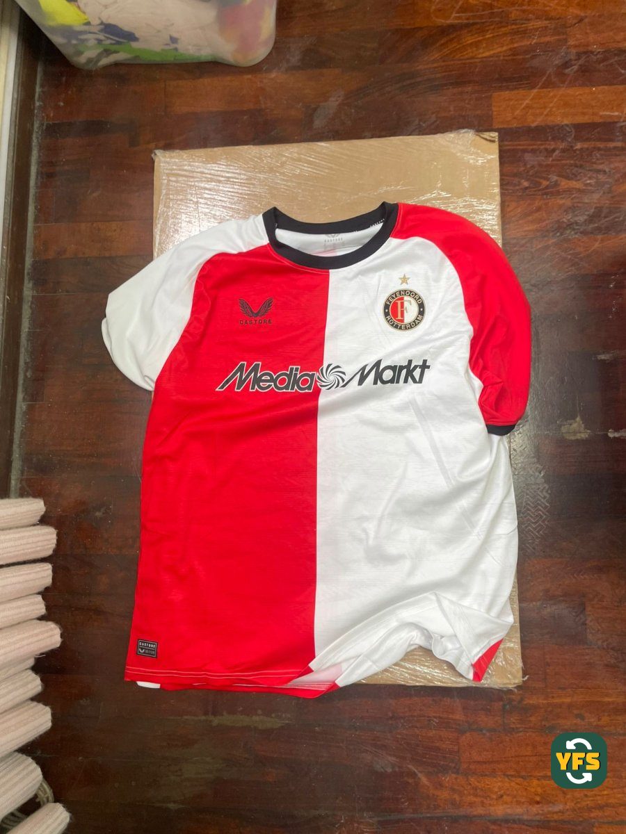 Feyenoord 2024-2025 Home