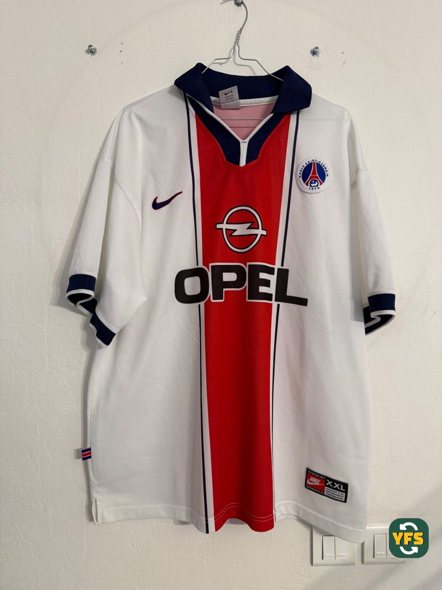 PSG 1997-1998 Away Store Version Nike - YourFootballShirt - Photo 1