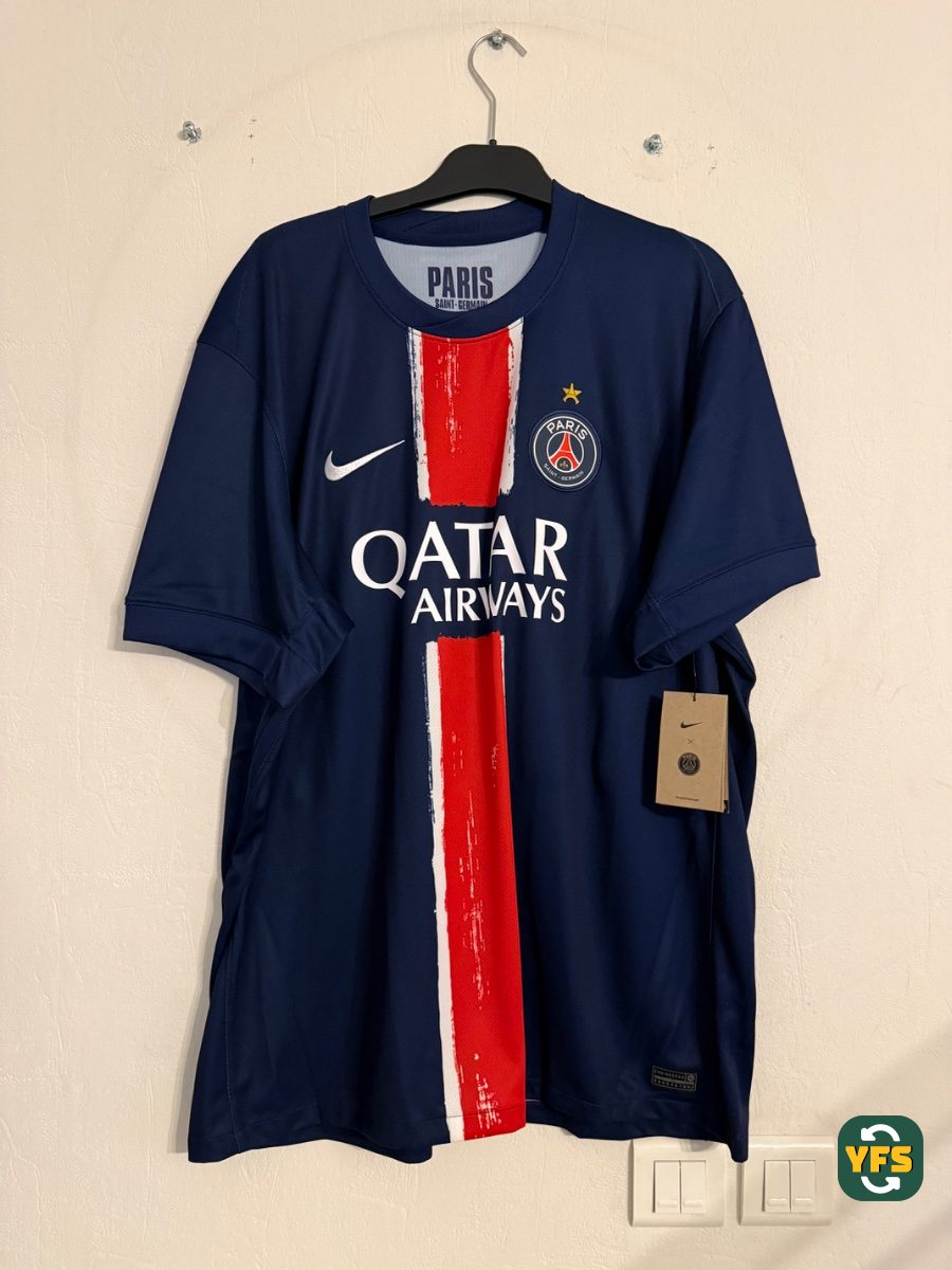 PSG 2024-2025 Home Store Version Nike - YourFootballShirt - Photo 1