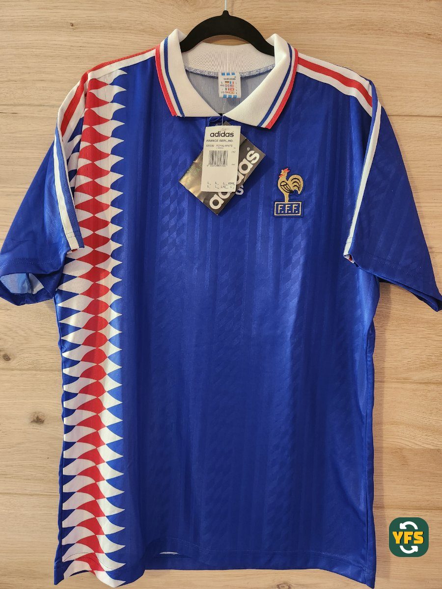 France 1994-1995 Home Store Version Adidas - YourFootballShirt - Photo 1